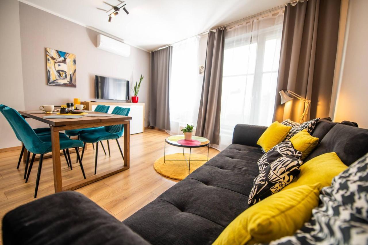 Apartament Miodowa 42 Z Miejscem Parkingowym คราคูฟ ภายนอก รูปภาพ